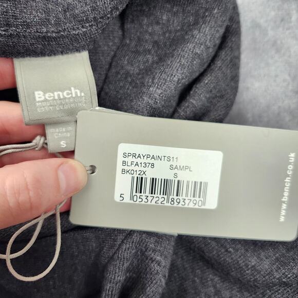 NWT Bench Urban Wear Womens Long Sleeve Gray Mock Neck - Picture 3 of 5